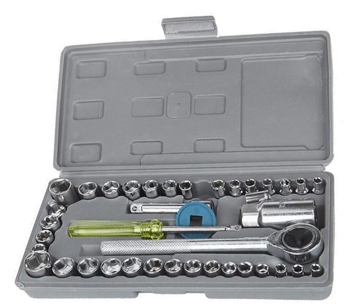 40 Piece Socket Wrench Tool Kit